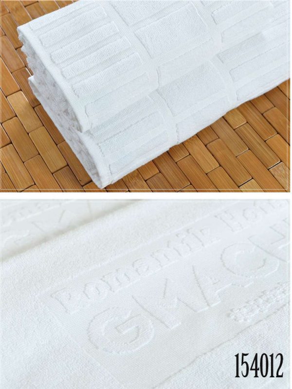 hotel towels