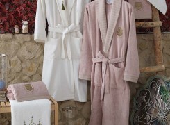 What Is Bathrobe